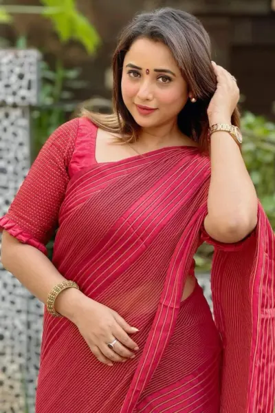 Escorts Mumbra